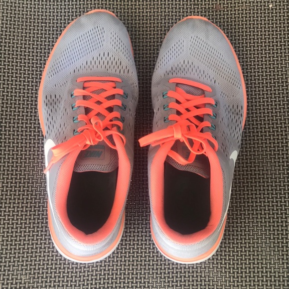 Nike free runs - Picture 4 of 5